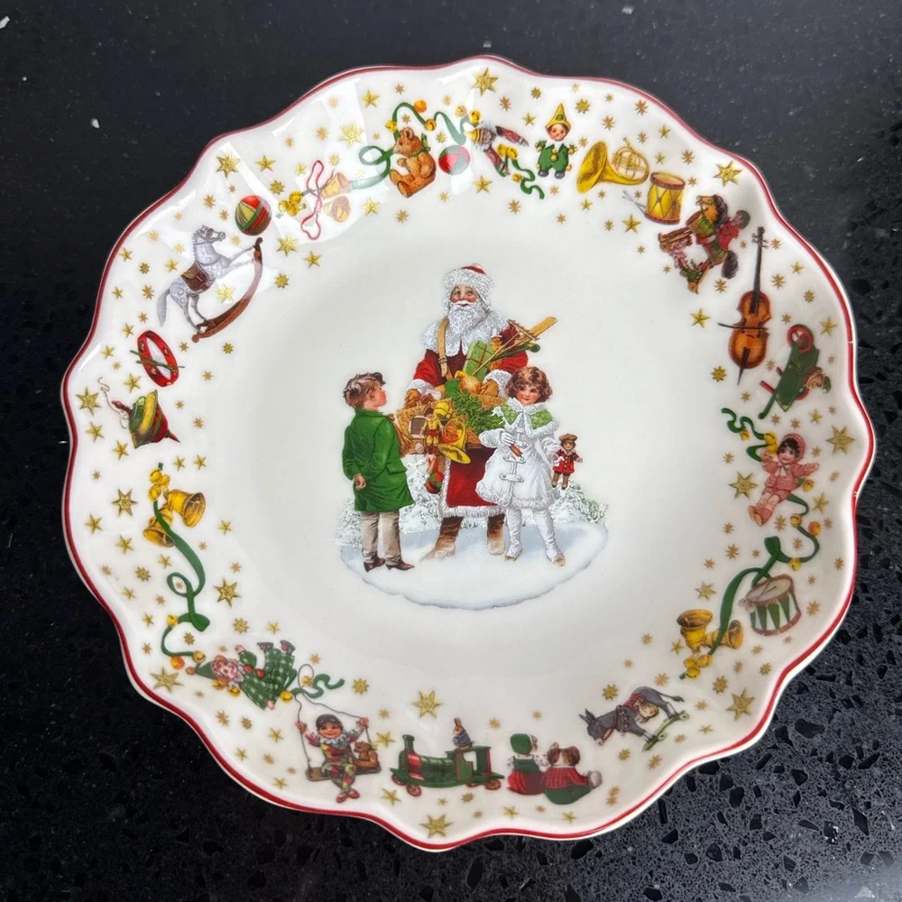 Villeroy & Boch 2021 Christmas‎ Bowl, Small, NEW - NO BOX